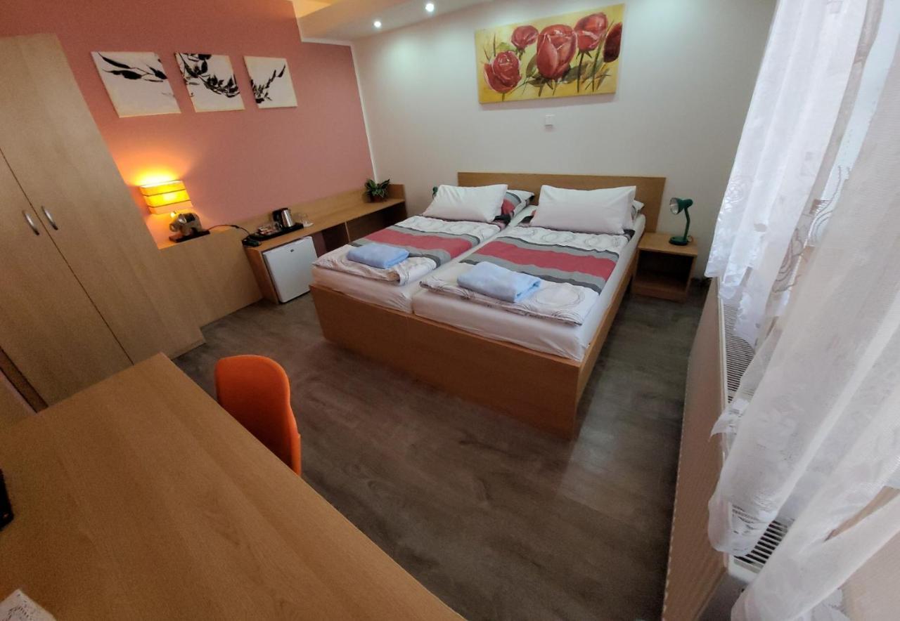 Hotel Gol Prostějov מראה חיצוני תמונה
