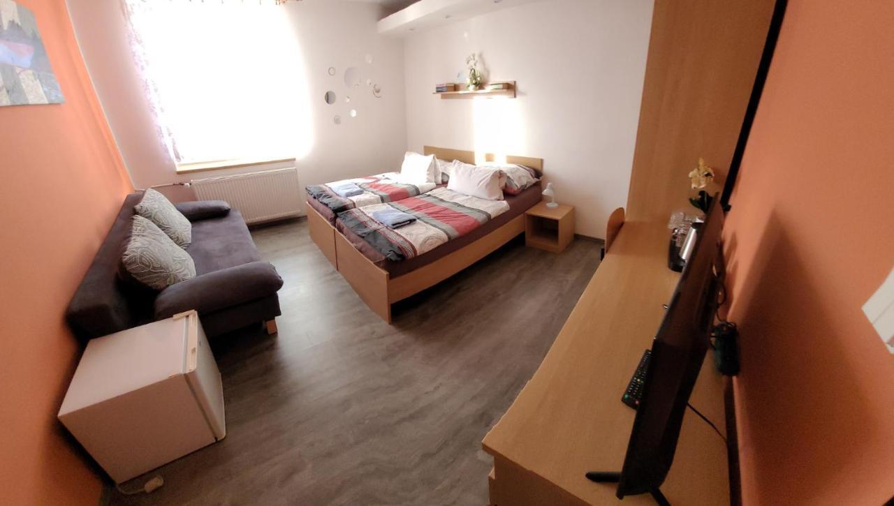 Hotel Gol Prostějov מראה חיצוני תמונה