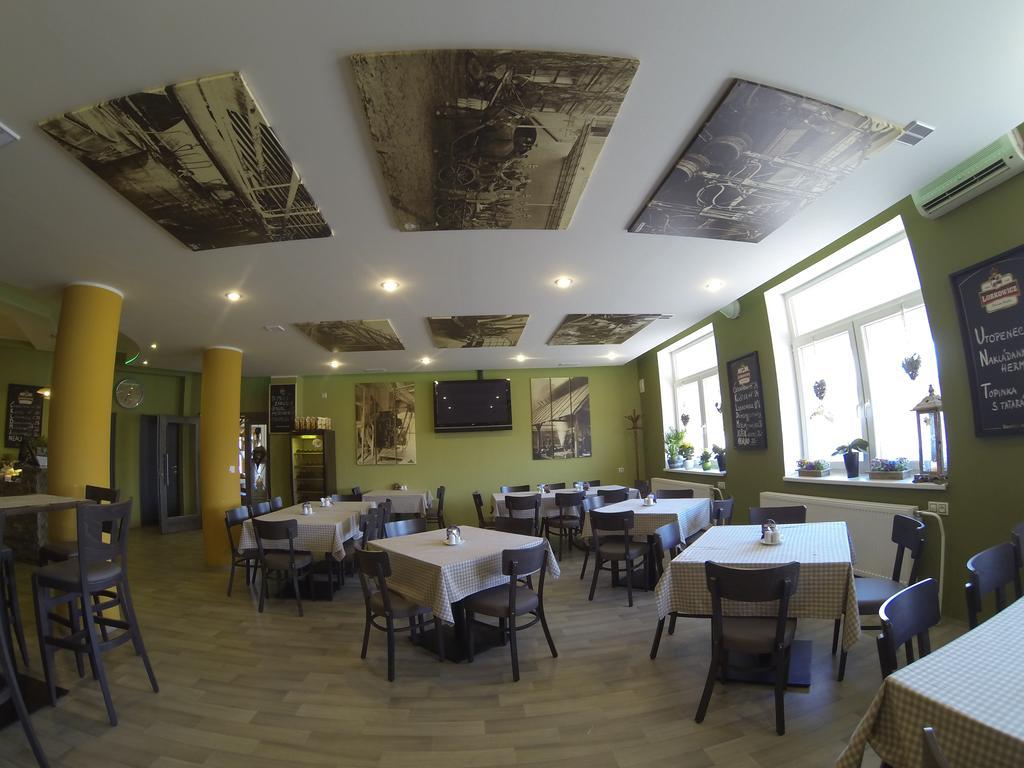 Hotel Gol Prostějov מראה חיצוני תמונה